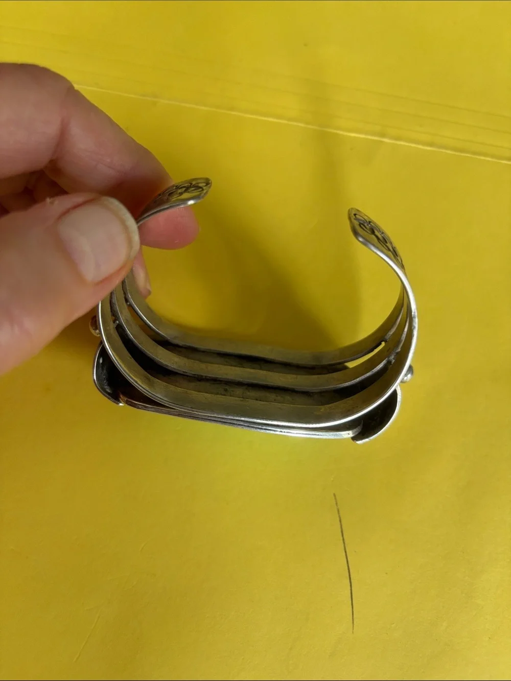 Vintage Native American Silver Cuff Bracelet/Turquoise